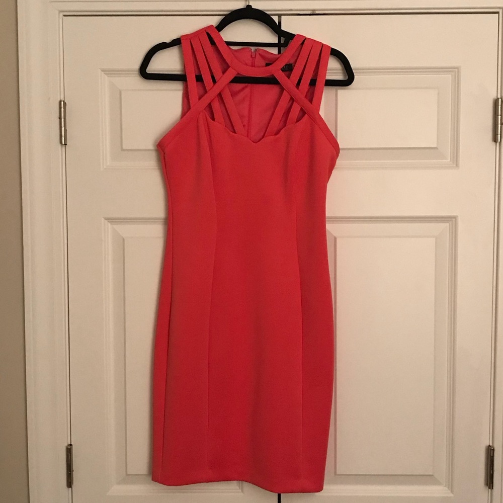 GUESS brand cocktail Dress size 10, Magenta